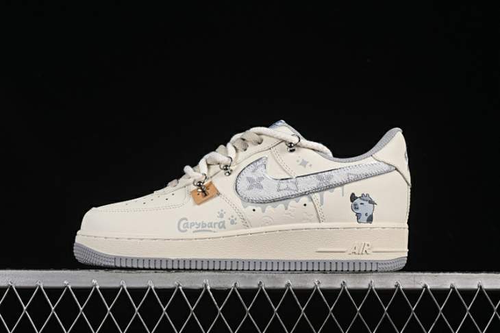 Picture of Air Force 1 _SKUfw19954417273545050fw